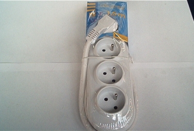 BLOCS MULTIPRISE + CORDONS - 4x prise de courant 16A 2P+A (broche de terre) avec cordon 5m blanc